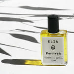 Front facing 15ml roller bottle Fernweh botanical natural parfum